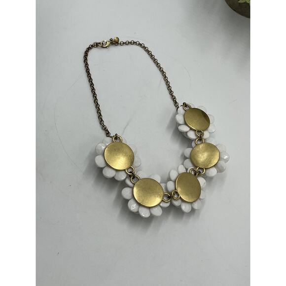 J. Crew White Chunky Bold Icy 3D Flower Rose Gold Tone Statement Necklace 21" - Picture 6 of 13